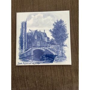 Delft Kerkstroot met Huisje  Ceramic Tile Holland